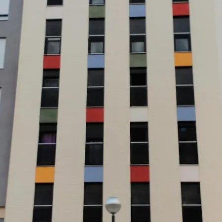 Apartamento Ensanche 아파트 *